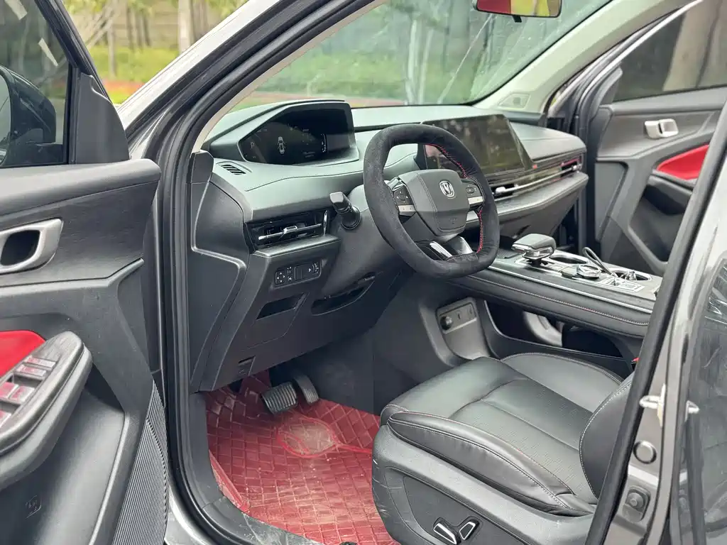 Changan Changan CS55 PLUS 2022 Second Generation 1.5T DCT Luxury 2023 - thumbnail 4