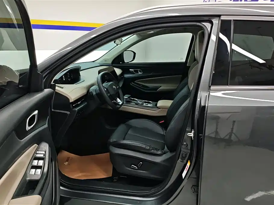 Changan Changan CS55 PLUS 2022 2nd Gen 1.5T DCT Premium 2022 - thumbnail 9