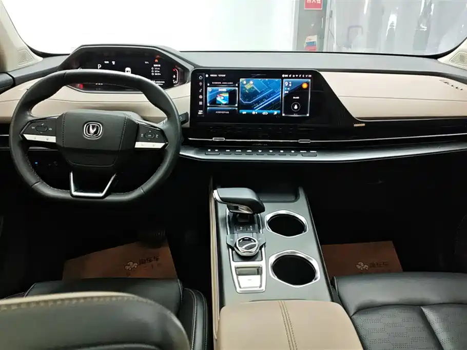 Changan Changan CS55 PLUS 2022 2nd Gen 1.5T DCT Premium 2022 - thumbnail 12