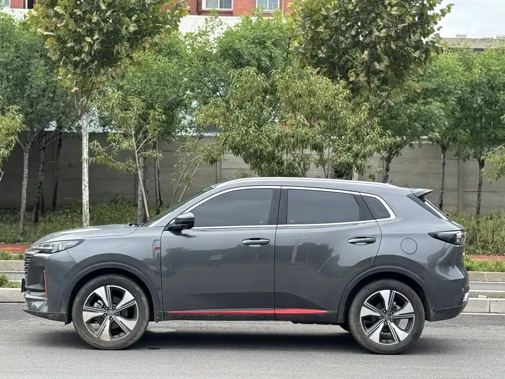Changan Changan CS55 PLUS 2022 Second Generation 1.5T DCT Luxury 2023 - thumbnail 17