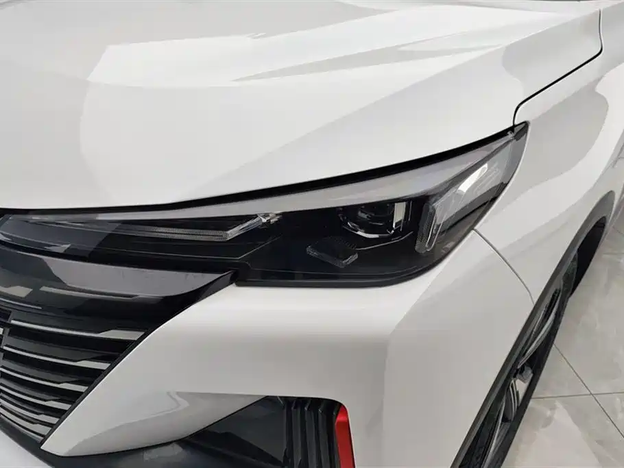 Changan Changan CS55 PLUS 2022 2nd Gen 1.5T DCT Premium 2023 - thumbnail 4