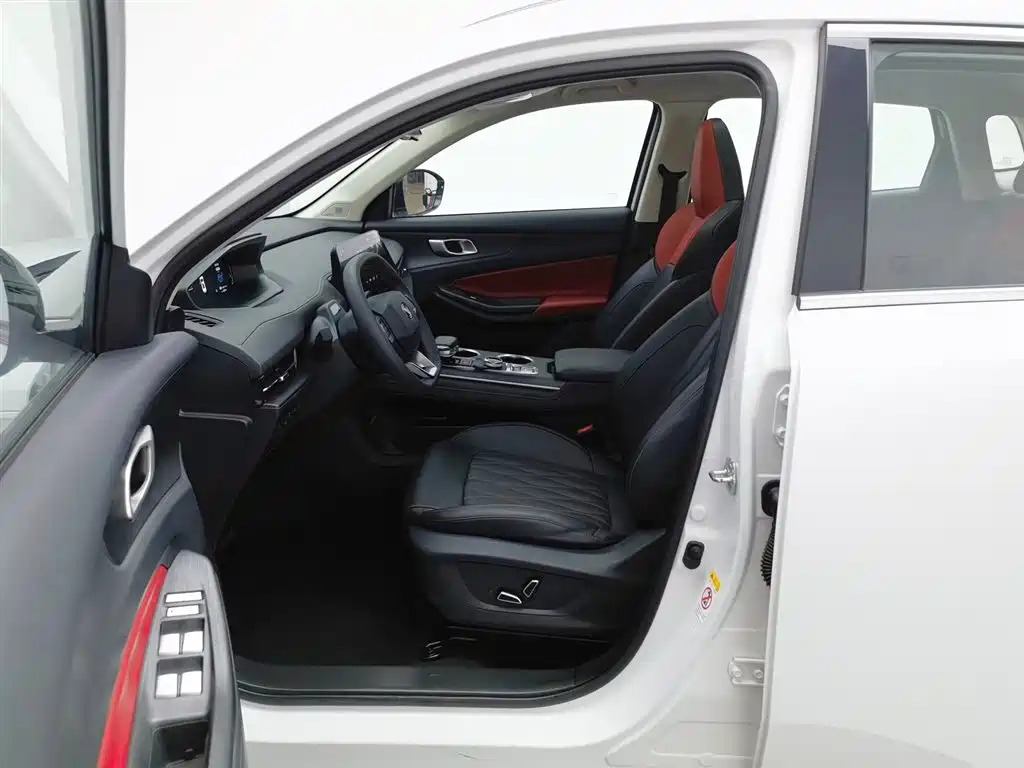 Changan Changan CS55 PLUS 2022 Gen II 1.5T DCT Navigator 2022 - thumbnail 10