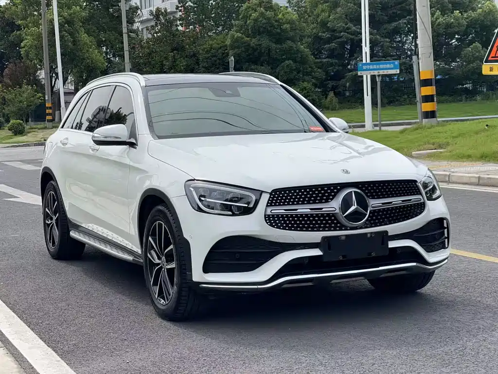 Mercedes-Benz Mercedes-Benz GLC 2020 GLC 300 L 4MATIC Sport Edition 2020 - thumbnail 3