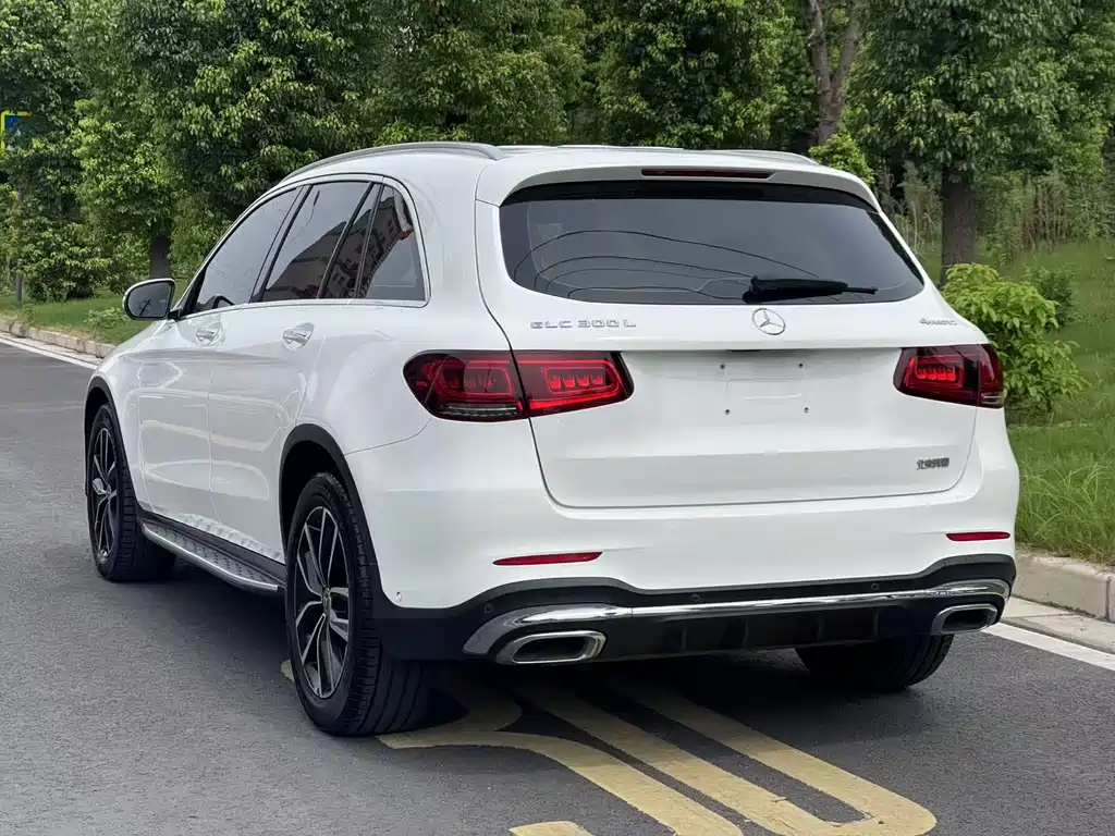 Mercedes-Benz Mercedes-Benz GLC 2020 GLC 300 L 4MATIC Sport Edition 2020 - thumbnail 6