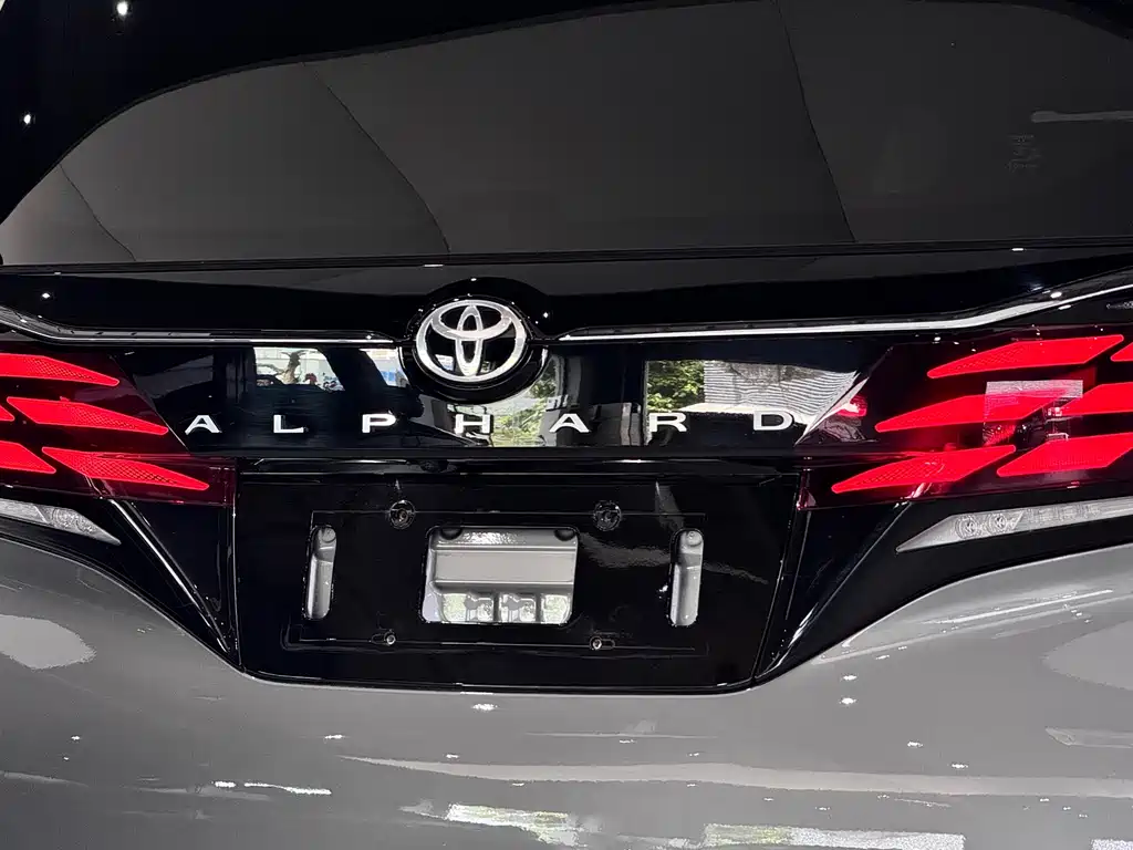 Toyota Alphard 2024 Model Hybrid 2.5L Premium Edition 2024 - thumbnail 15