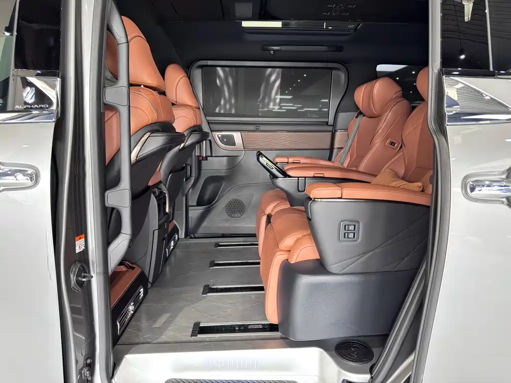 Toyota Alphard 2024 Model Hybrid 2.5L Premium Edition 2024 - thumbnail 30