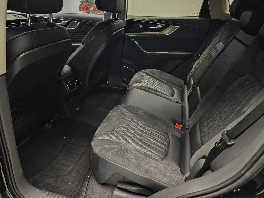 Hongqi Hongqi HS5 2022 Model Year Facelift 2.0T SmartLink Flag Enjoyment Edition 2022 - thumbnail 6