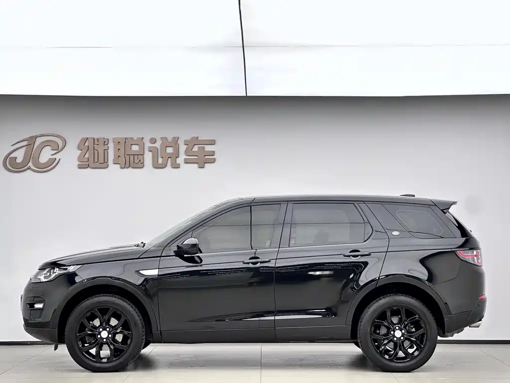 Land Rover Discovery Sport 2016 2.0T HSE 2016 - thumbnail 2