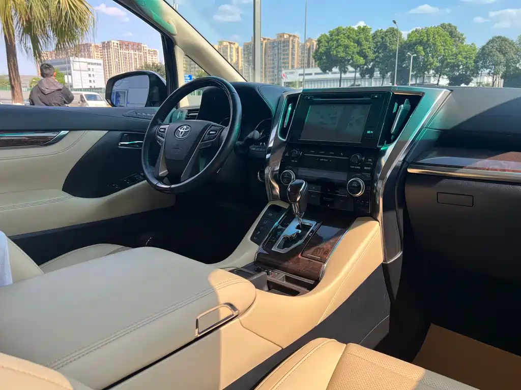Toyota Alphard 2018 3.5L Luxury Edition 2019 - thumbnail 7