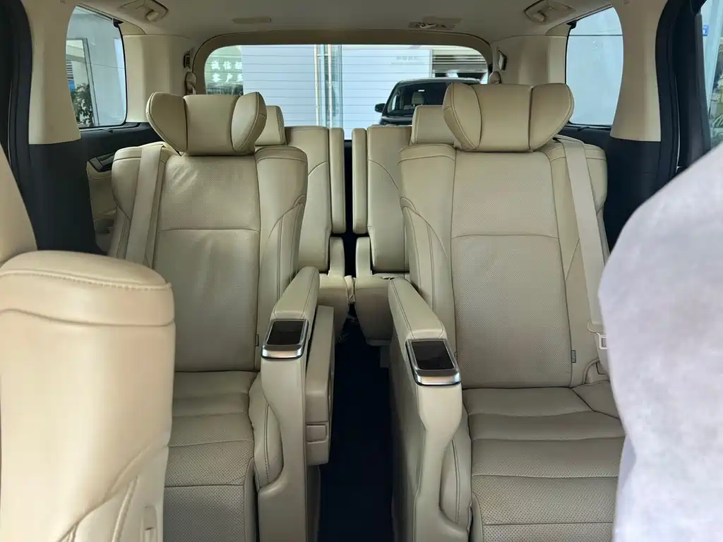 Toyota Alphard 2018 3.5L Luxury Edition 2019 - thumbnail 8
