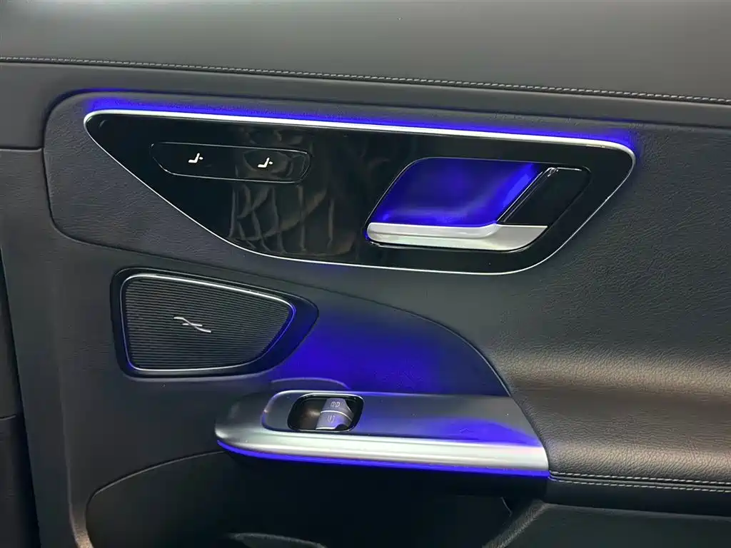 Mercedes-Benz Mercedes-Benz C-Class 2023 C 260 L Sport Edition 2023 - thumbnail 22