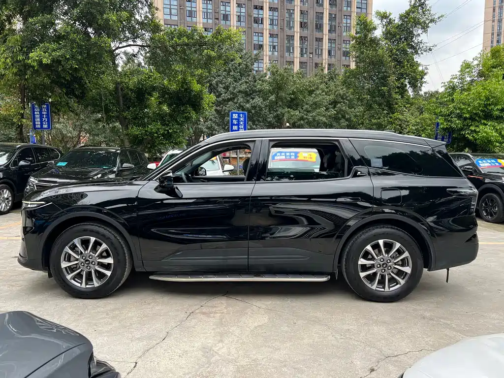 Ford Ford Edge 2023 Edge L 2.0T EcoBoost FWD 7-seater Luxury Edition 2023 - thumbnail 5