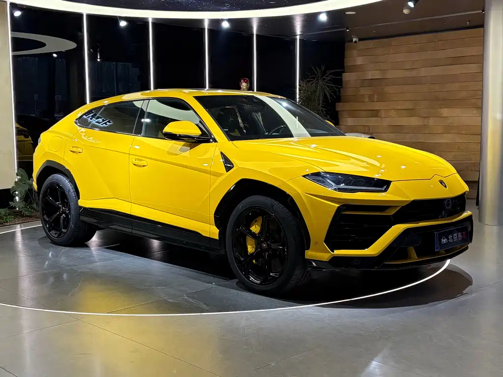 Lamborghini Lamborghini Urus 2018 4.0T V8 2019 - thumbnail 3