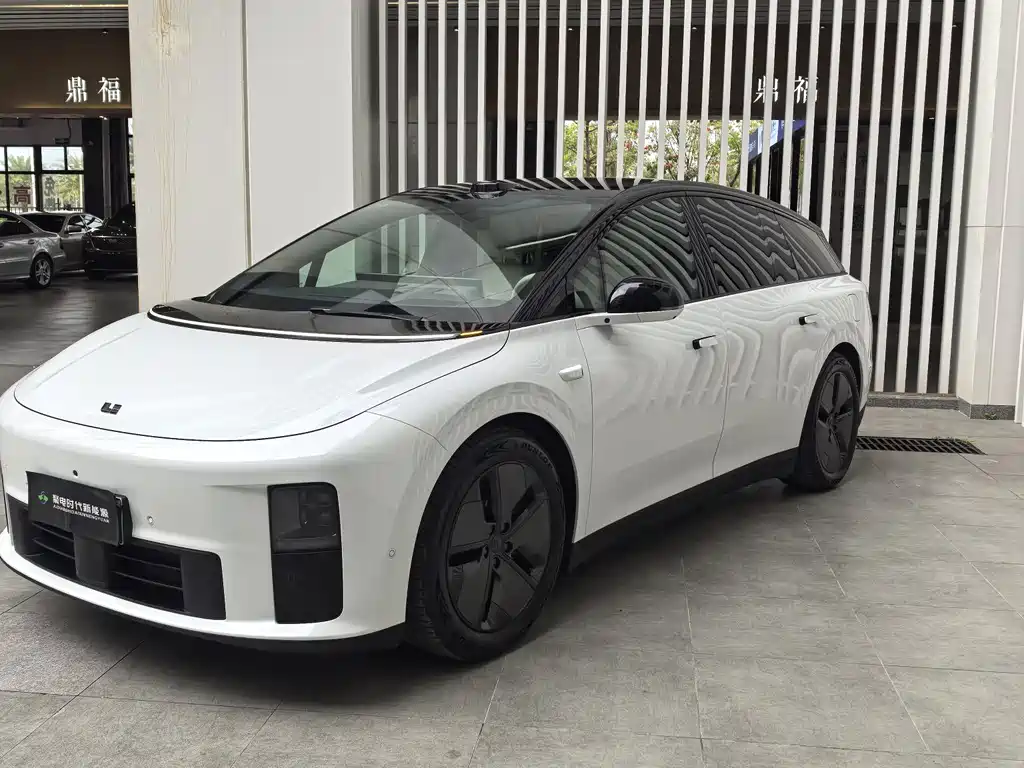 Li Auto Li Auto i6 2025 Standard AWD Version 2025 - thumbnail 2