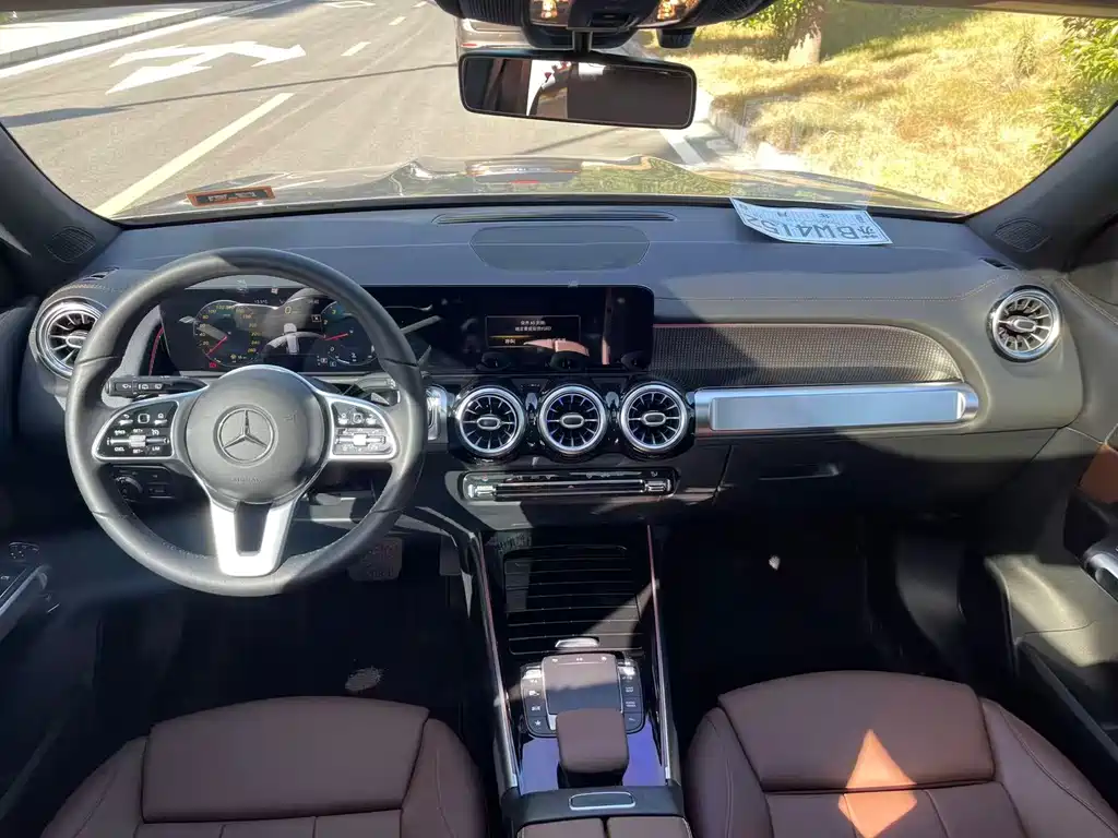 Mercedes-Benz Mercedes-Benz GLB 2021 GLB 200 Dynamic Edition 2021 - thumbnail 11