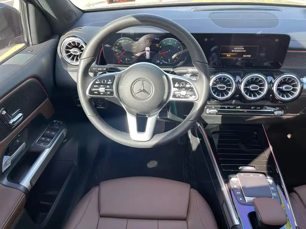 Mercedes-Benz Mercedes-Benz GLB 2021 GLB 200 Dynamic Edition 2021 - thumbnail 12