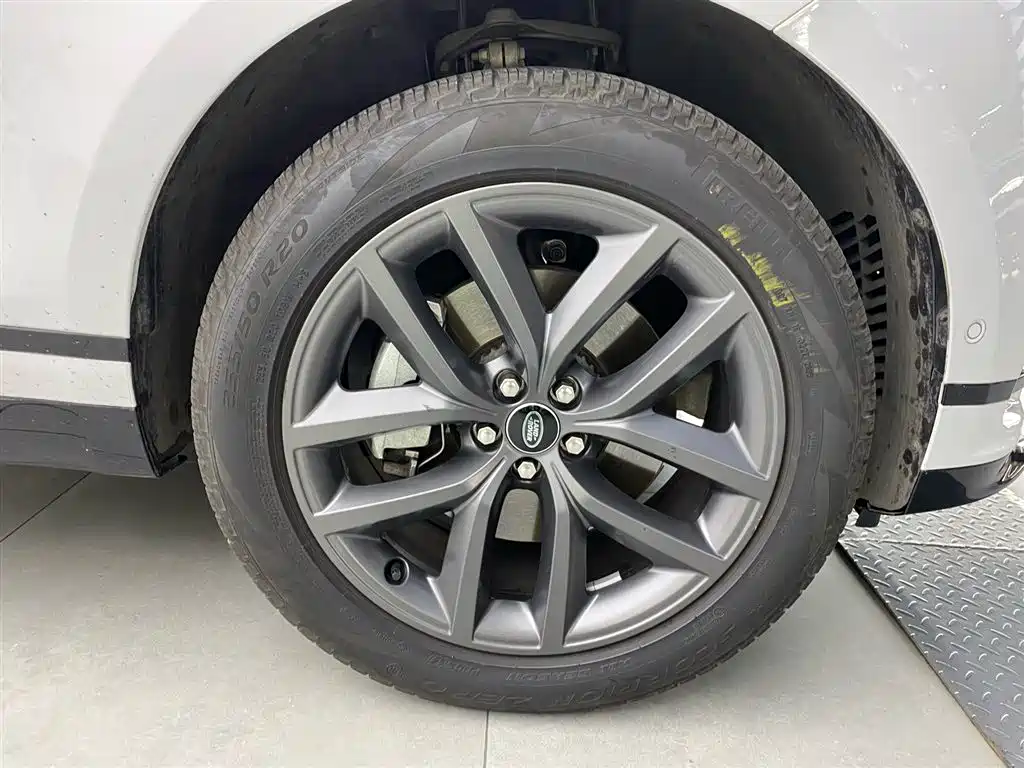 Land Rover Range Rover Sport 2024 Dynamic SE 2024 - thumbnail 13