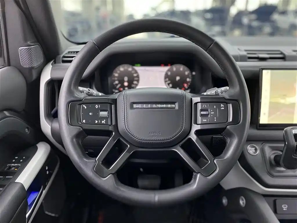 Land Rover Land Rover Defender 2023 Model Year Facelift 110 3.0T P400 X-DYNAMIC HSE 2023 - thumbnail 6