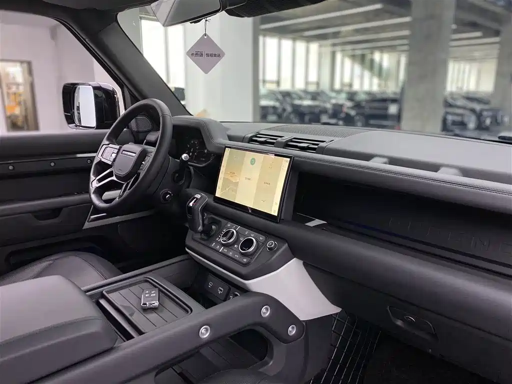 Land Rover Land Rover Defender 2023 Model Year Facelift 110 3.0T P400 X-DYNAMIC HSE 2023 - thumbnail 10