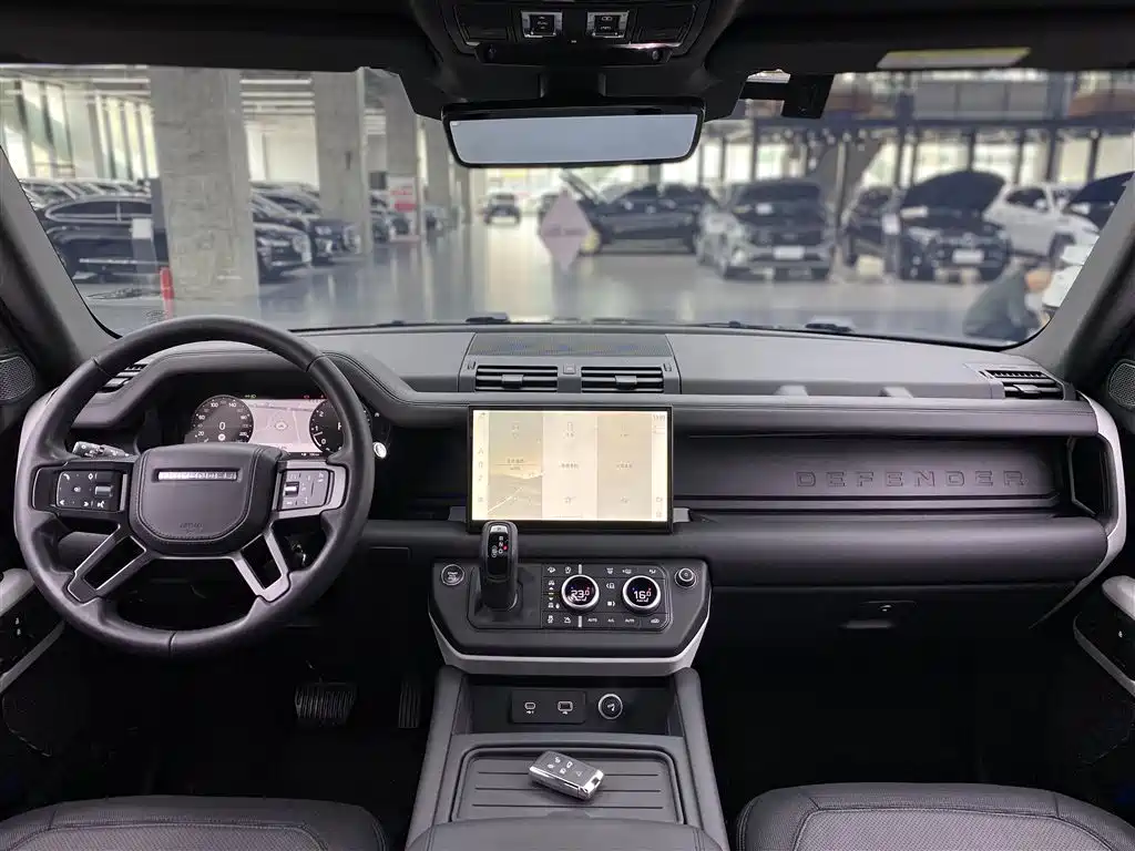 Land Rover Land Rover Defender 2023 Model Year Facelift 110 3.0T P400 X-DYNAMIC HSE 2023 - thumbnail 14
