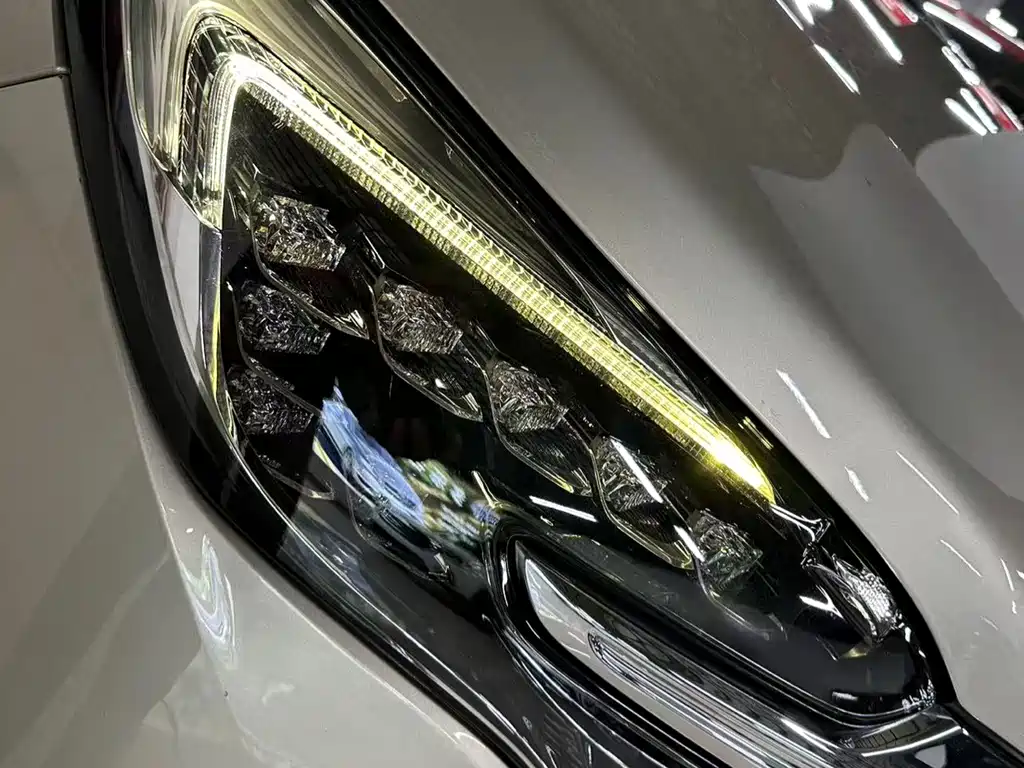Buick Buick GL8 2021 ES Landmark 653T Premium Edition 2021 - thumbnail 14