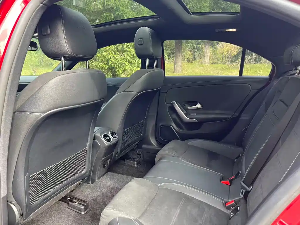 Mercedes-Benz Mercedes-Benz A-Class 2021 A 200 L Sport Sedan Fashion Edition 2021 - thumbnail 10