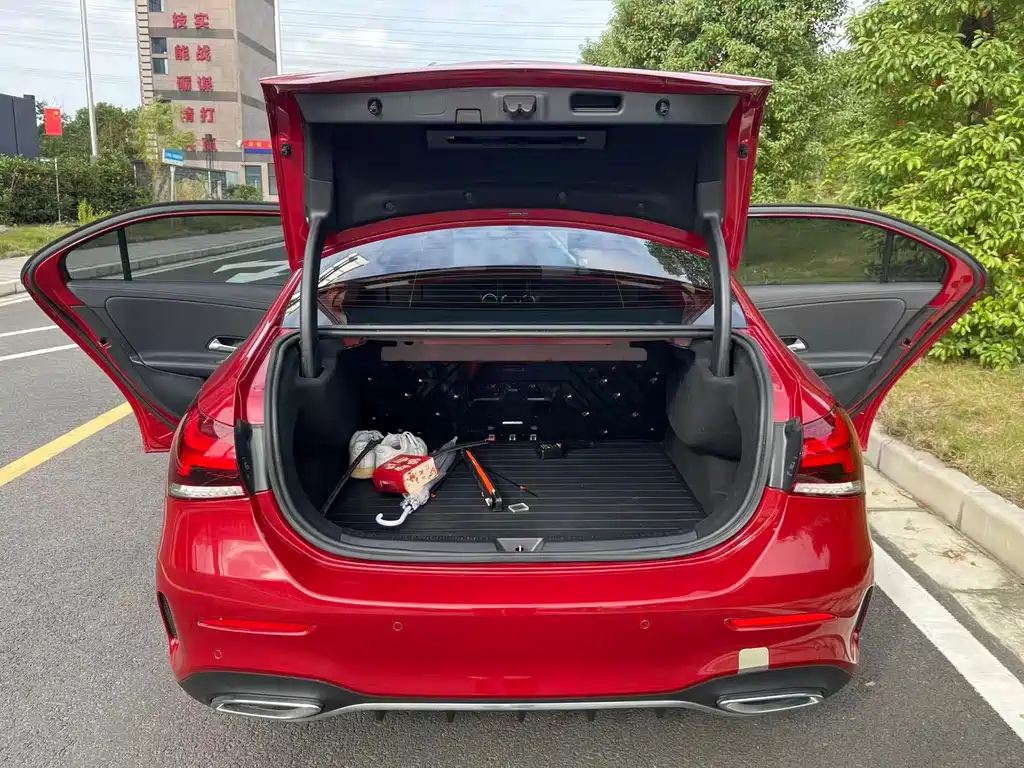 Mercedes-Benz Mercedes-Benz A-Class 2021 A 200 L Sport Sedan Fashion Edition 2021 - thumbnail 14