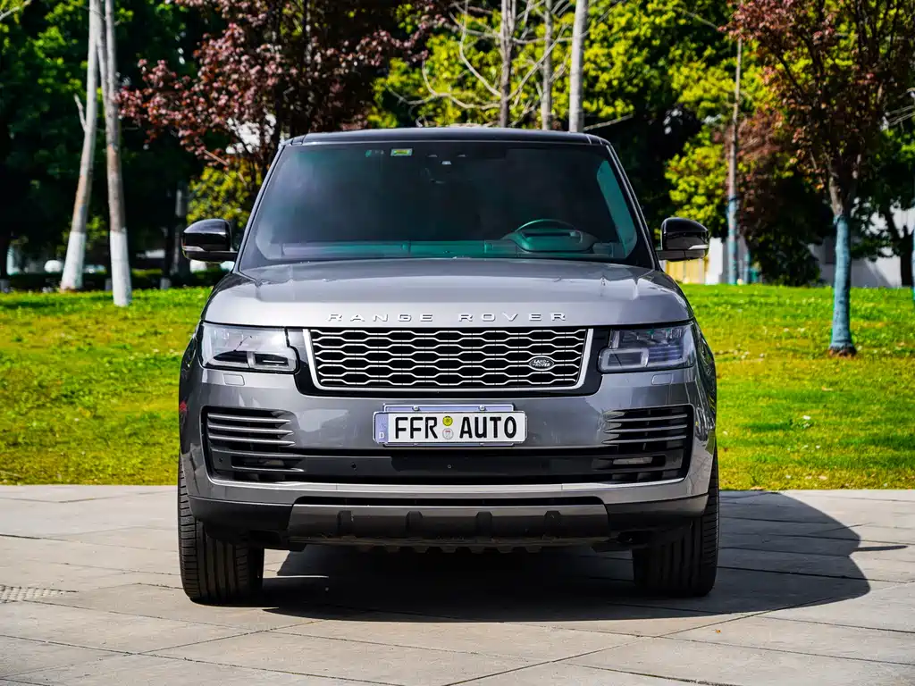 Land Rover Range Rover 2021 3.0 L6 Autobiography Long Classic Edition 2020 - thumbnail 2