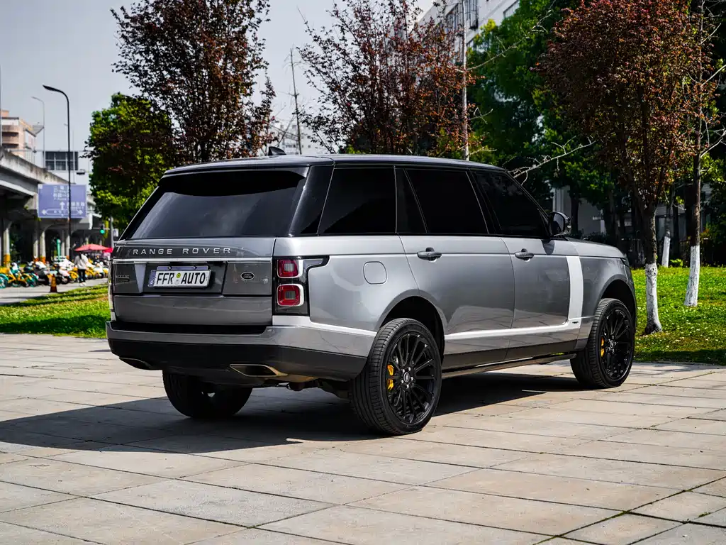 Land Rover Range Rover 2021 3.0 L6 Autobiography Long Classic Edition 2020 - thumbnail 5