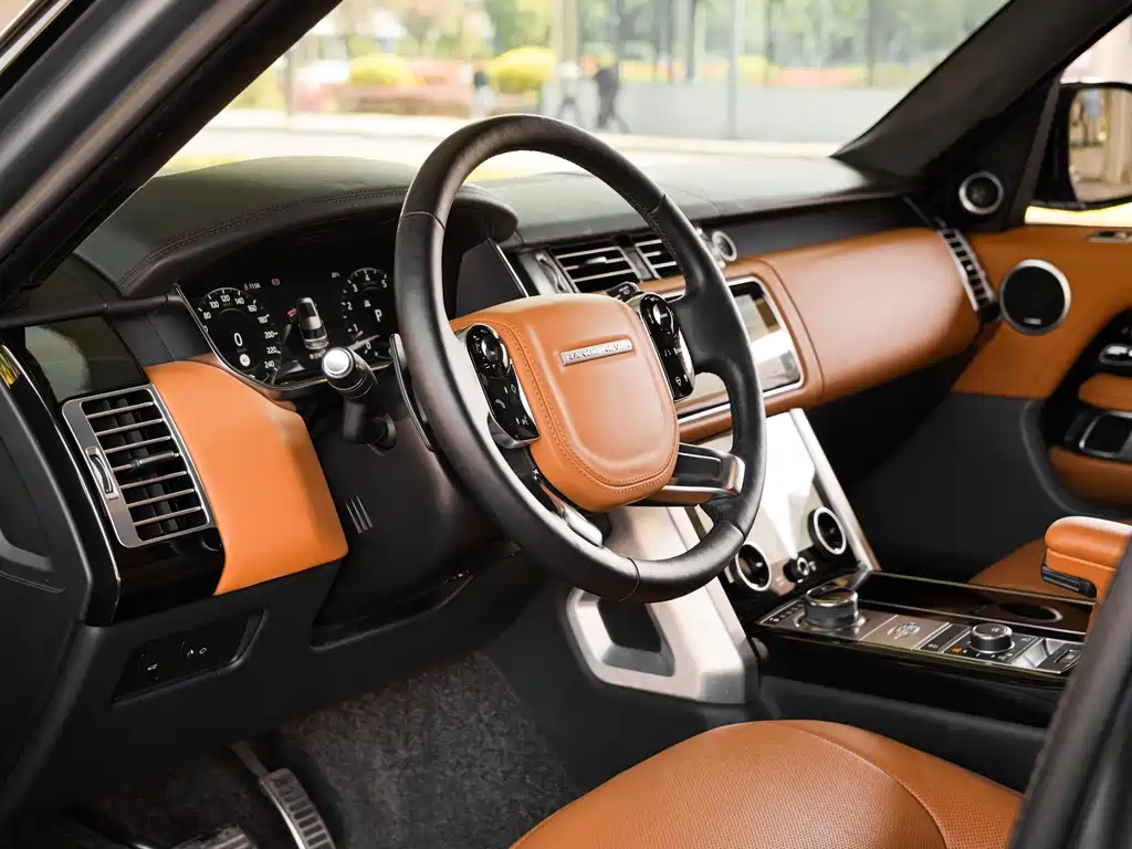 Land Rover Range Rover 2021 3.0 L6 Autobiography Long Classic Edition 2020 - thumbnail 8