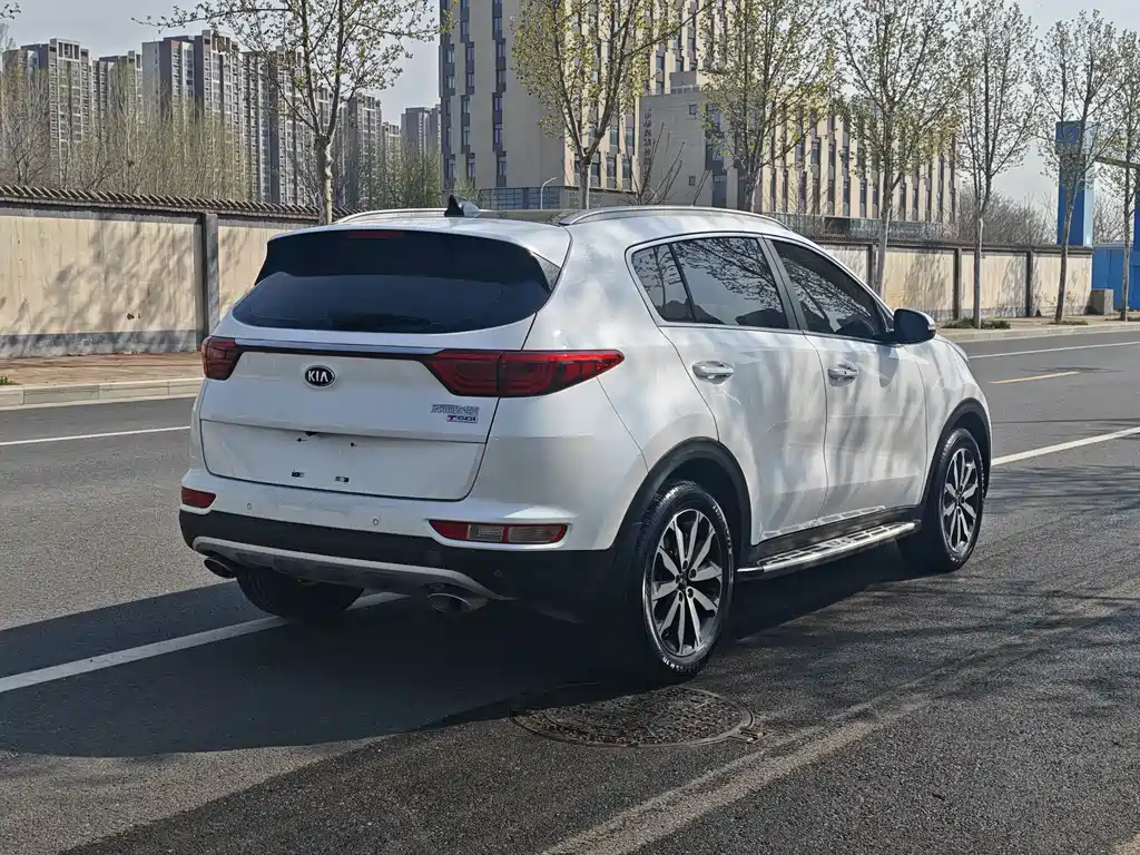 Kia Kia KX5 2016 1.6T Automatic AWD Premium 2018 - thumbnail 6
