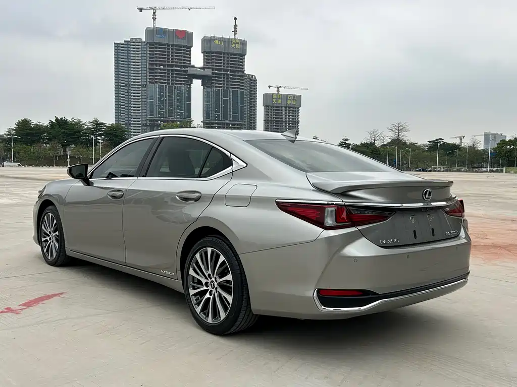 Lexus Lexus ES 300h 2020 Premium Edition 2021 - thumbnail 25
