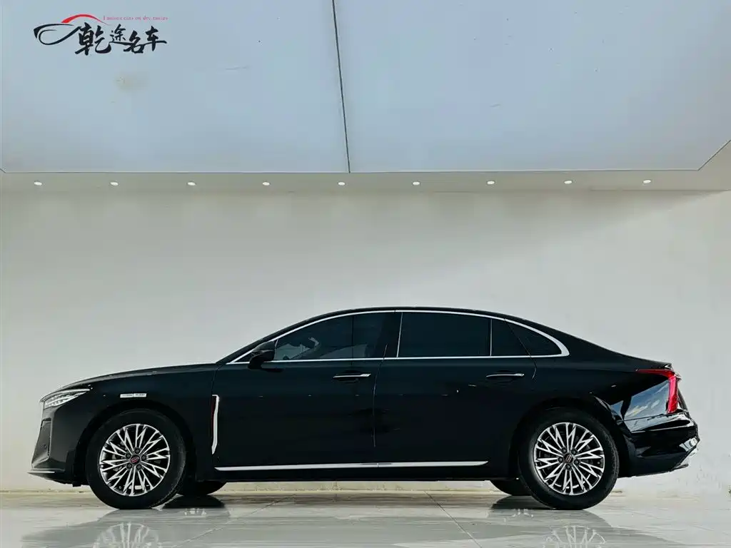 Hongqi Hongqi H5 2023 1.5T DCT Smart Connect Flag Rhythm Edition 2023 - thumbnail 4