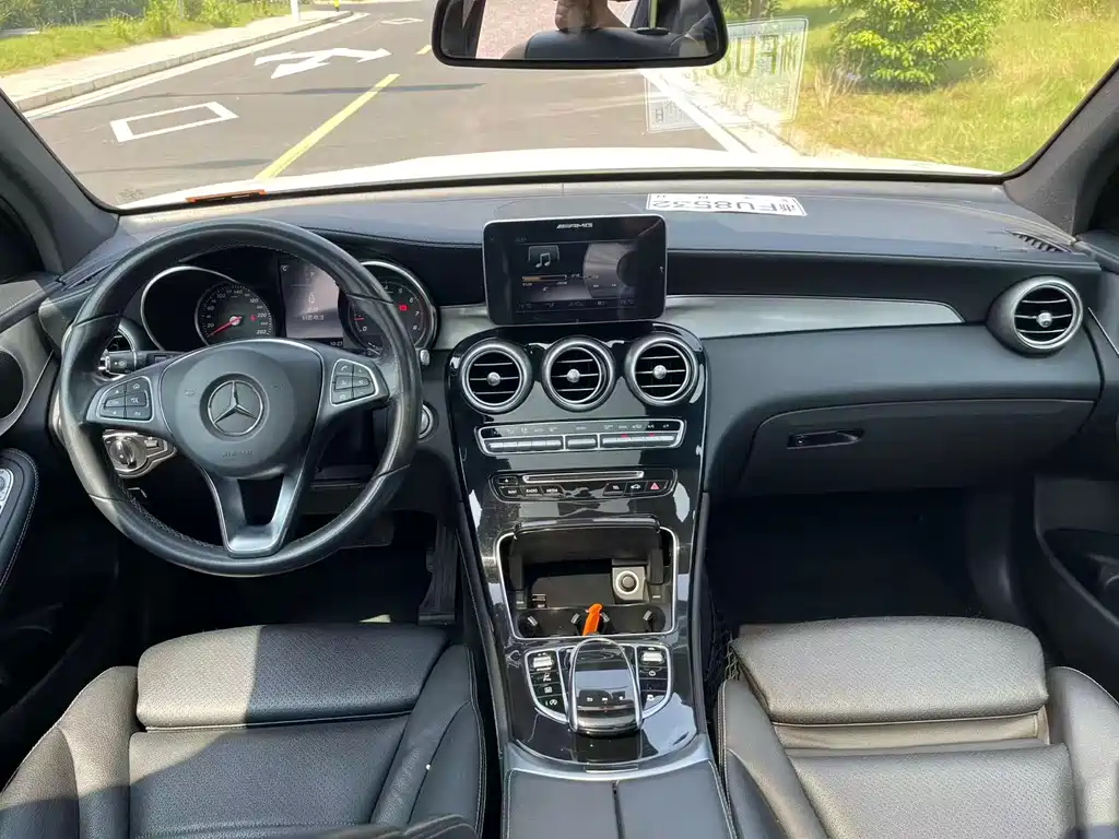 Mercedes-Benz Mercedes-Benz GLC 2017 GLC 200 4MATIC 2017 - thumbnail 11