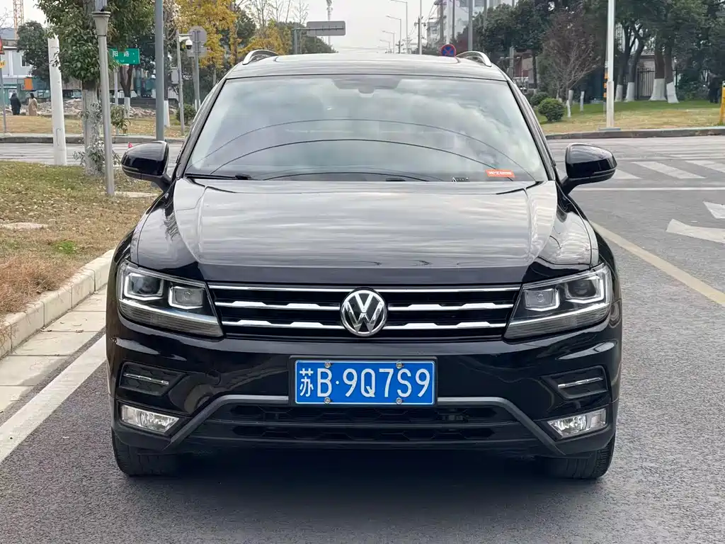Volkswagen Volkswagen Tiguan L 2019 330TSI Automatic 2WD Panoramic Comfort Edition China VI 2020 - thumbnail 2