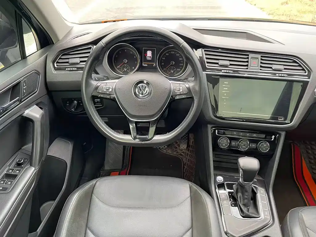 Volkswagen Volkswagen Tiguan L 2019 330TSI Automatic 2WD Panoramic Comfort Edition China VI 2020 - thumbnail 12
