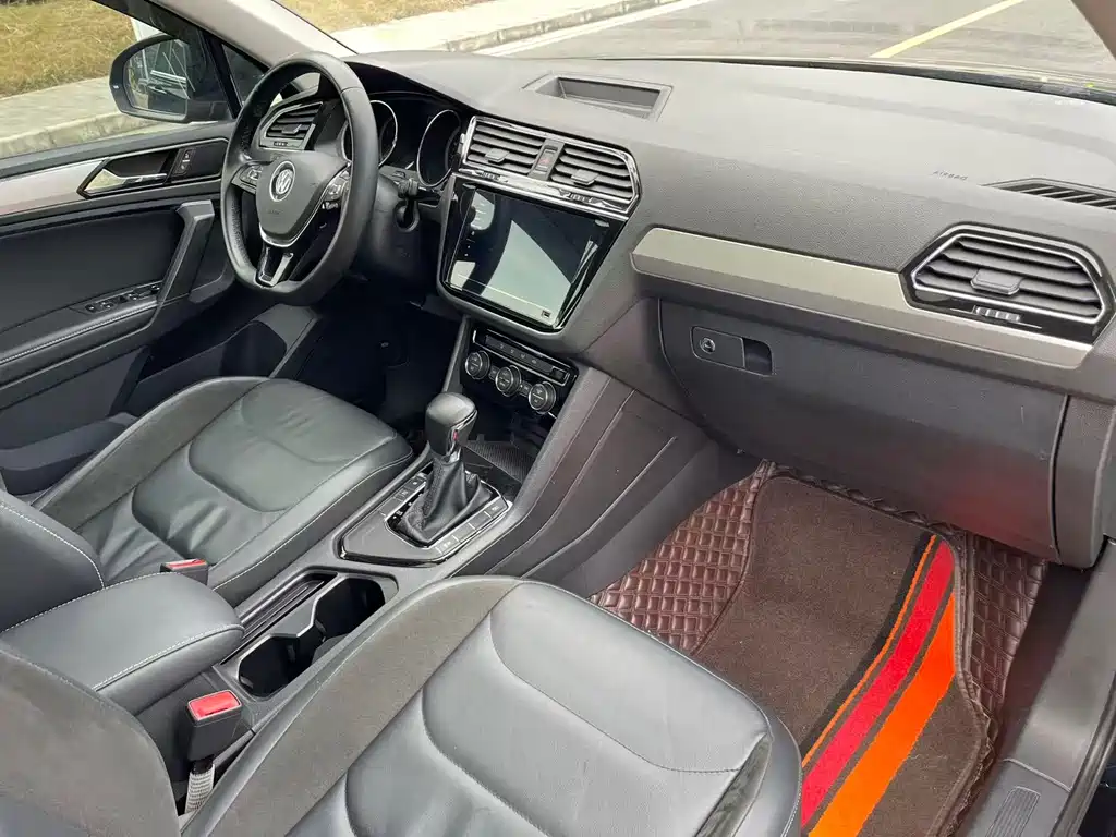 Volkswagen Volkswagen Tiguan L 2019 330TSI Automatic 2WD Panoramic Comfort Edition China VI 2020 - thumbnail 15