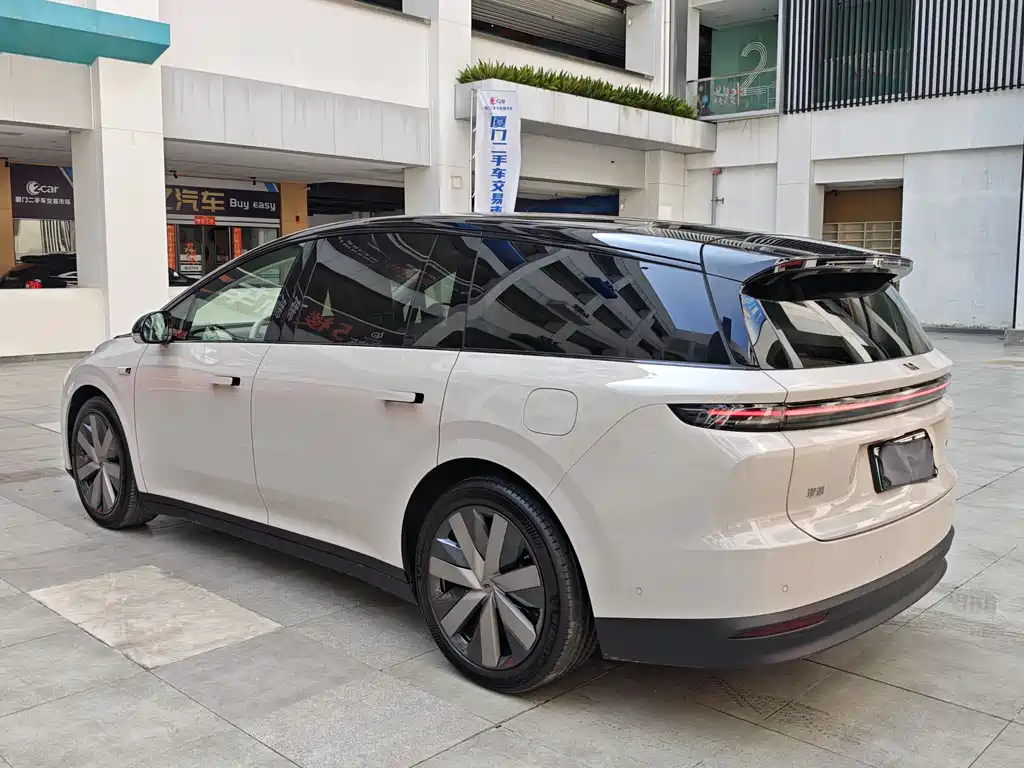 Li Auto Li Auto i8 2025 Standard Edition 2025 - thumbnail 10
