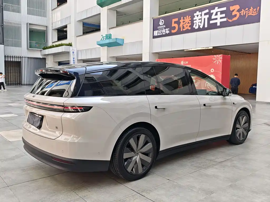 Li Auto Li Auto i8 2025 Standard Edition 2025 - thumbnail 12