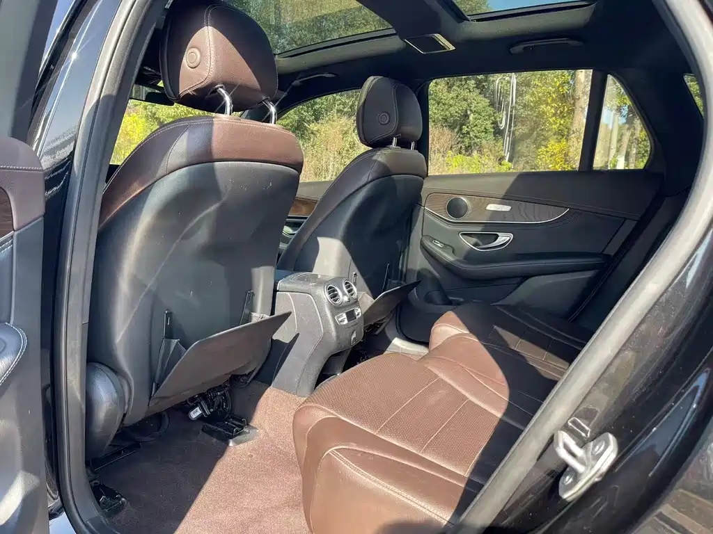 Mercedes-Benz Mercedes-Benz GLC 2020 Facelift GLC 300 L 4MATIC Sport Edition 2020 - thumbnail 10
