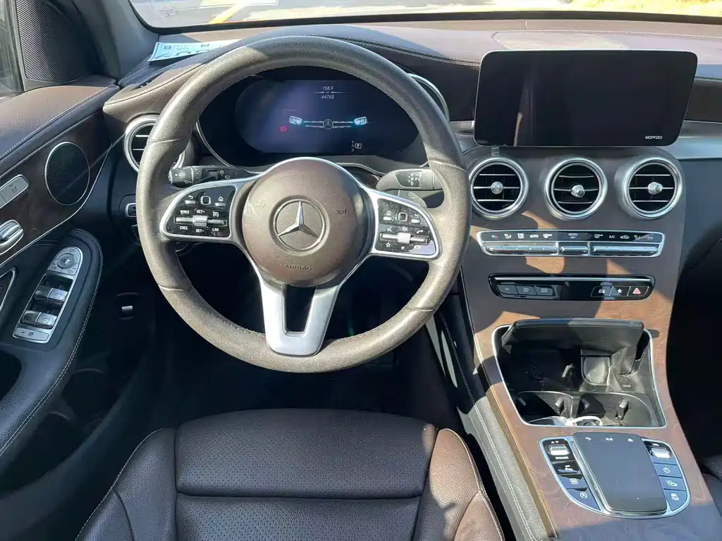 Mercedes-Benz Mercedes-Benz GLC 2020 Facelift GLC 300 L 4MATIC Sport Edition 2020 - thumbnail 12