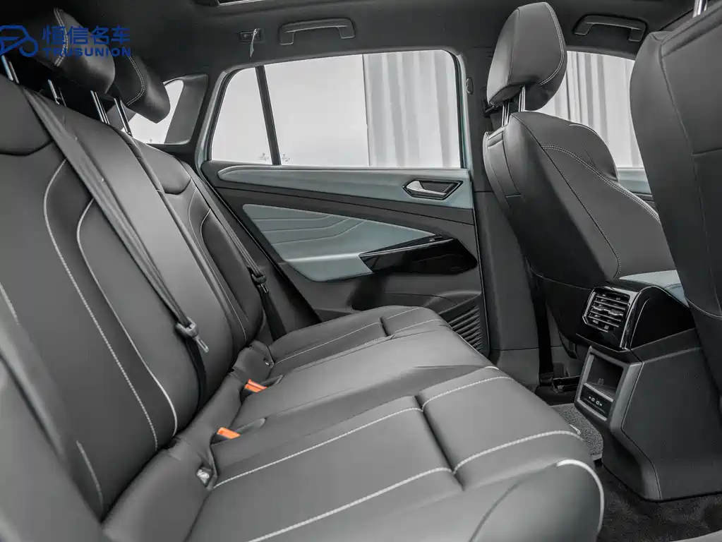 Volkswagen ID.4 X 2025 Refresh Smart Pure Intelligent Enjoyment Edition 2024 - thumbnail 16