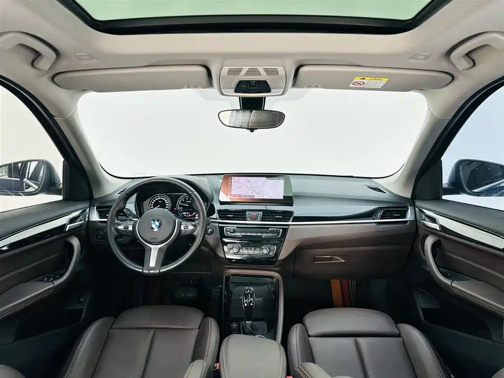 BMW BMW X1 2020 sDrive20Li Premium Model 2020 - thumbnail 14