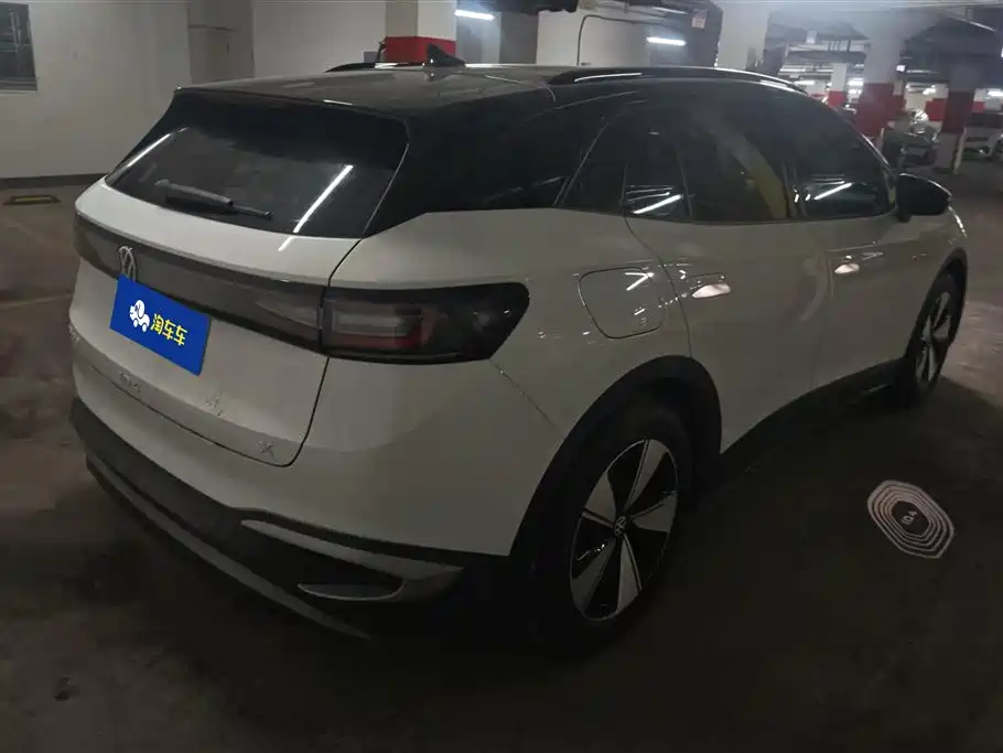 Volkswagen ID.4 X 2025 Smart Outstanding Edition 2025 - thumbnail 3