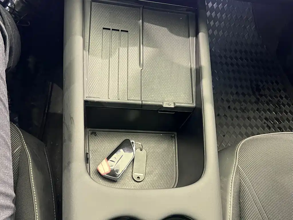 Volkswagen Zotye Z6 Pro 2024 Long Range Edition 2025 - thumbnail 14