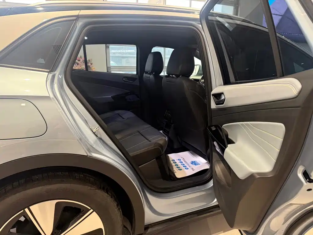 Volkswagen ID.4 X 2025 Smart Pure Intelligent Enjoyment Edition 2024 - thumbnail 5