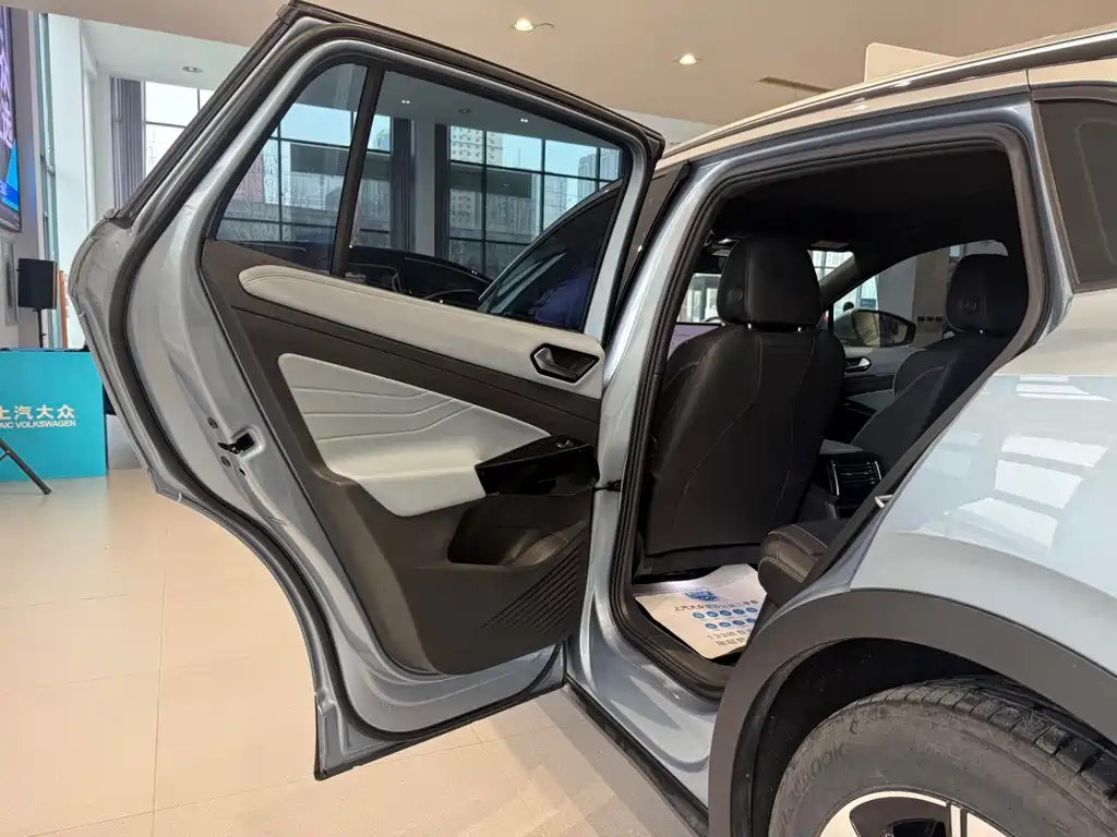 Volkswagen ID.4 X 2025 Smart Pure Intelligent Enjoyment Edition 2024 - thumbnail 6