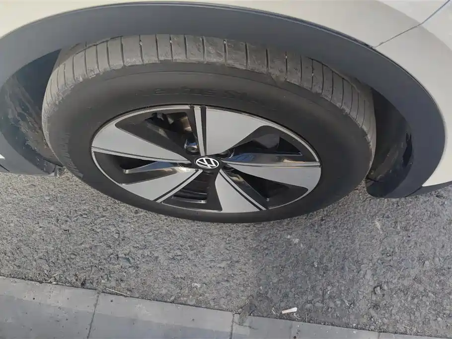 Volkswagen ID.4 X 2025 Smart Pure Intelligent Enjoyment Edition 2024 - thumbnail 6
