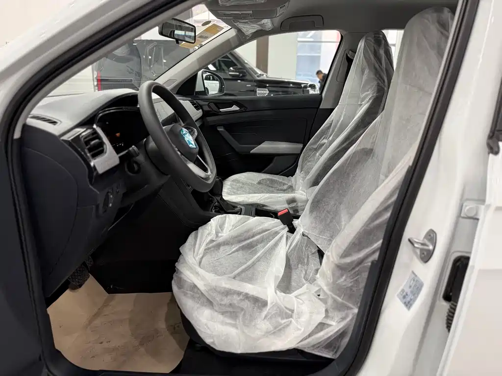 Volkswagen Tharu 2026 New Sharp 1.5L Sharp Advance Edition 2026 - thumbnail 12