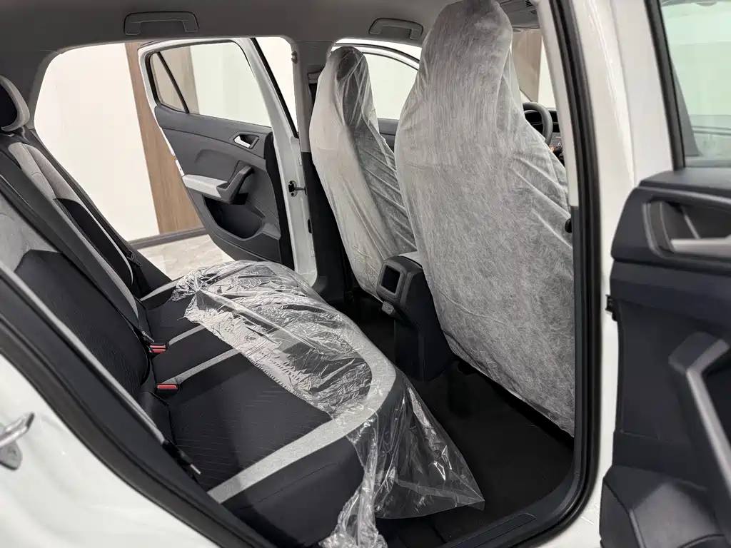 Volkswagen Tharu 2026 New Sharp 1.5L Sharp Advance Edition 2026 - thumbnail 14